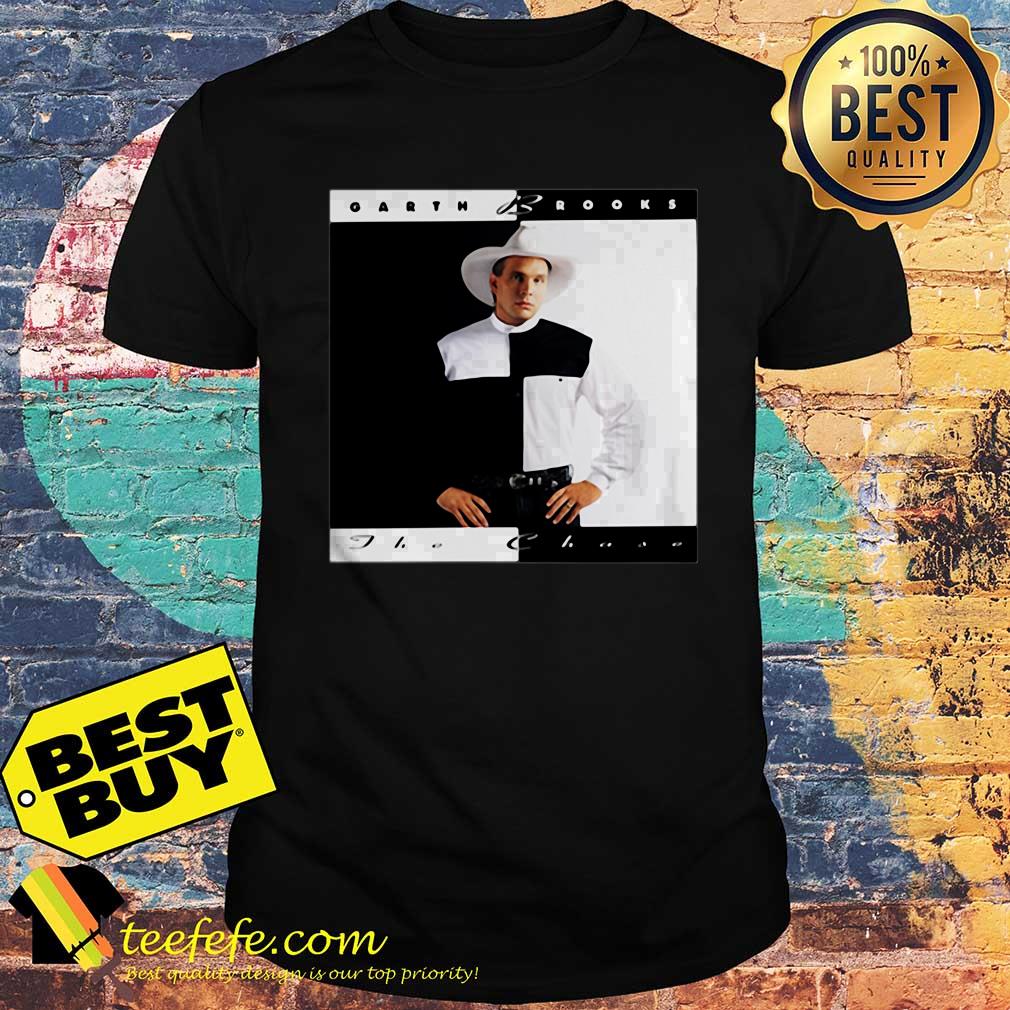 Garth Brooks Black and White shirt