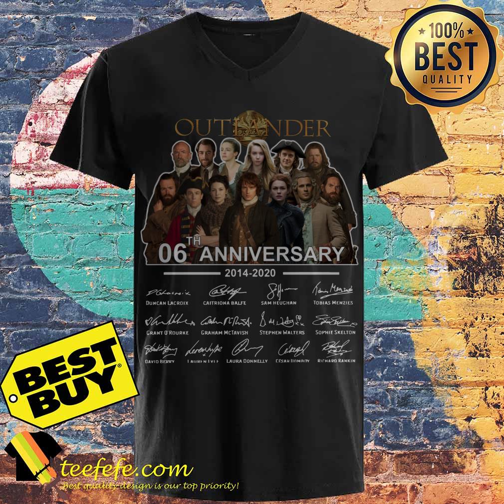 Outlander 06th Anniversary 2014 2020 Signatures v neck