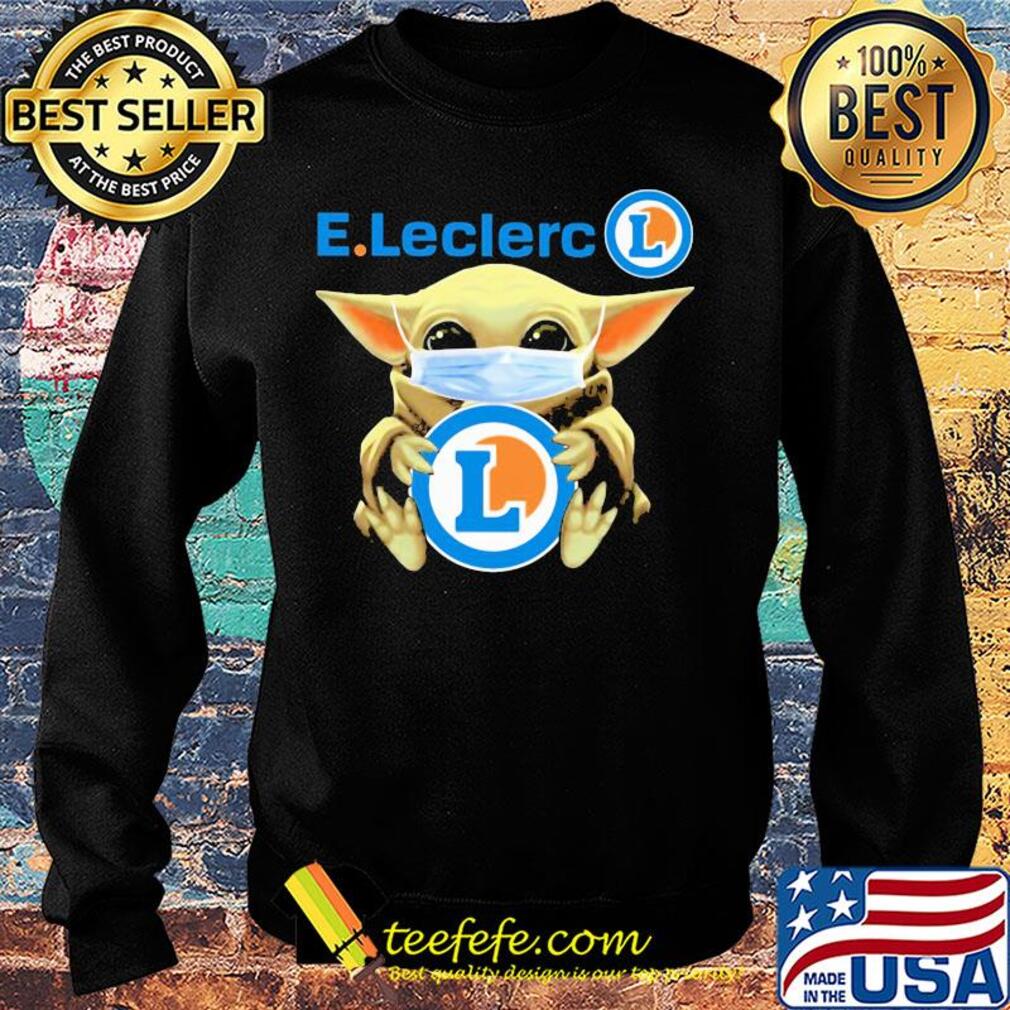 Baby Yoda face mask hug E.Leclerc s Sweater Baby Yoda face mask hug E.Leclerc s Sweater