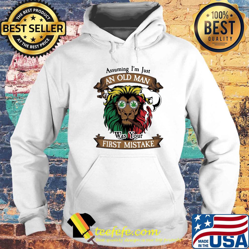 Lion smoking assuming I'm just an old lady was your first mistake vintage s Hoodie Lion smoking assuming I'm just an old lady was your first mistake vintage s Hoodie
