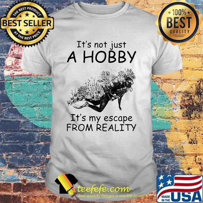 Scuba diving it’s not just a hobby it’s my escape from reality 2020 shirt