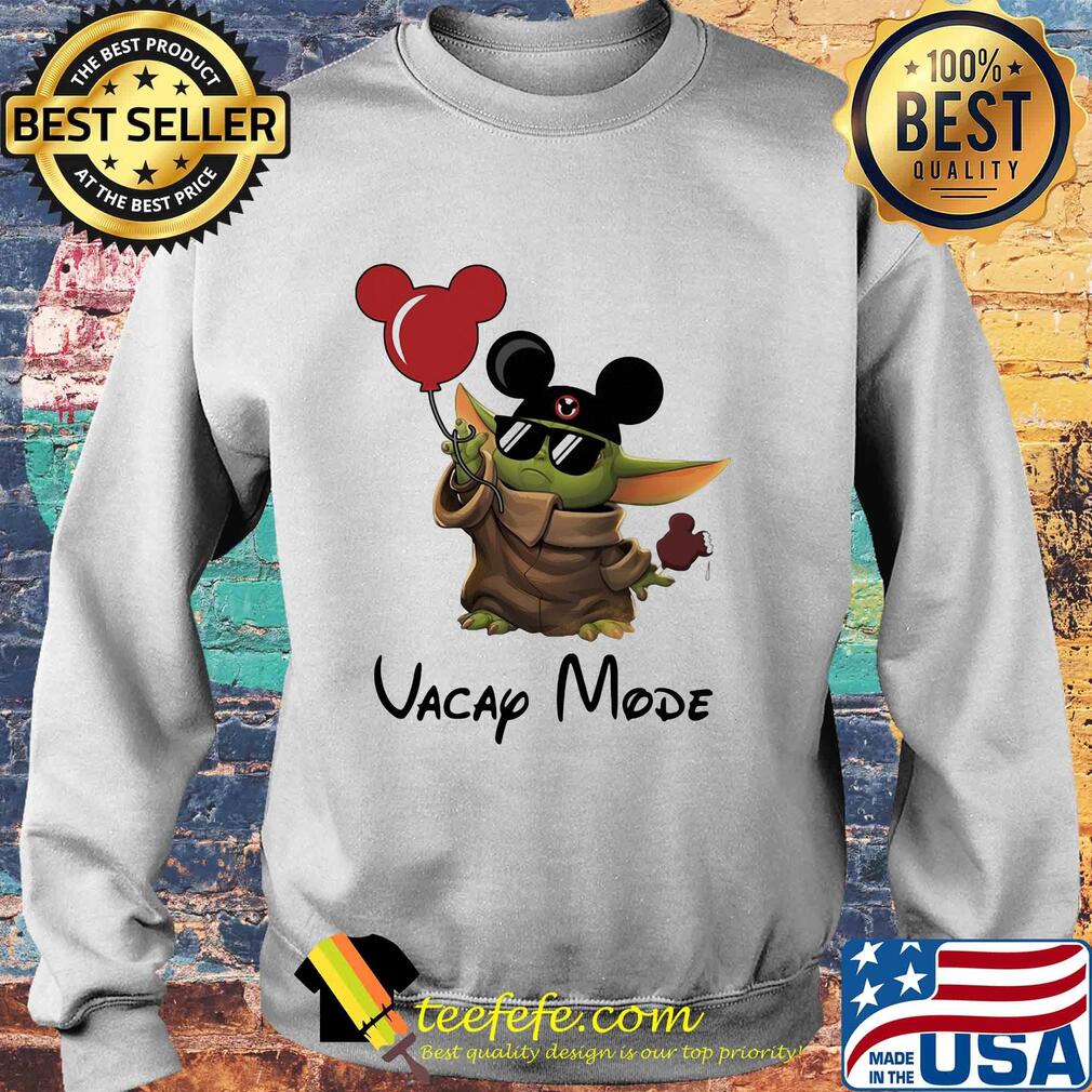 Star wars baby yoda holding balloon mickey mouse vacap mode s Sweater Star wars baby yoda holding balloon mickey mouse vacap mode s Sweater