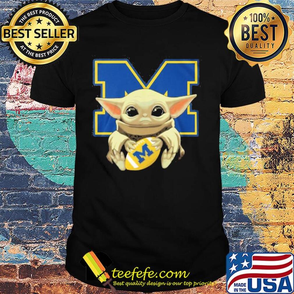 Yoda Baby hug Wolverines shirt