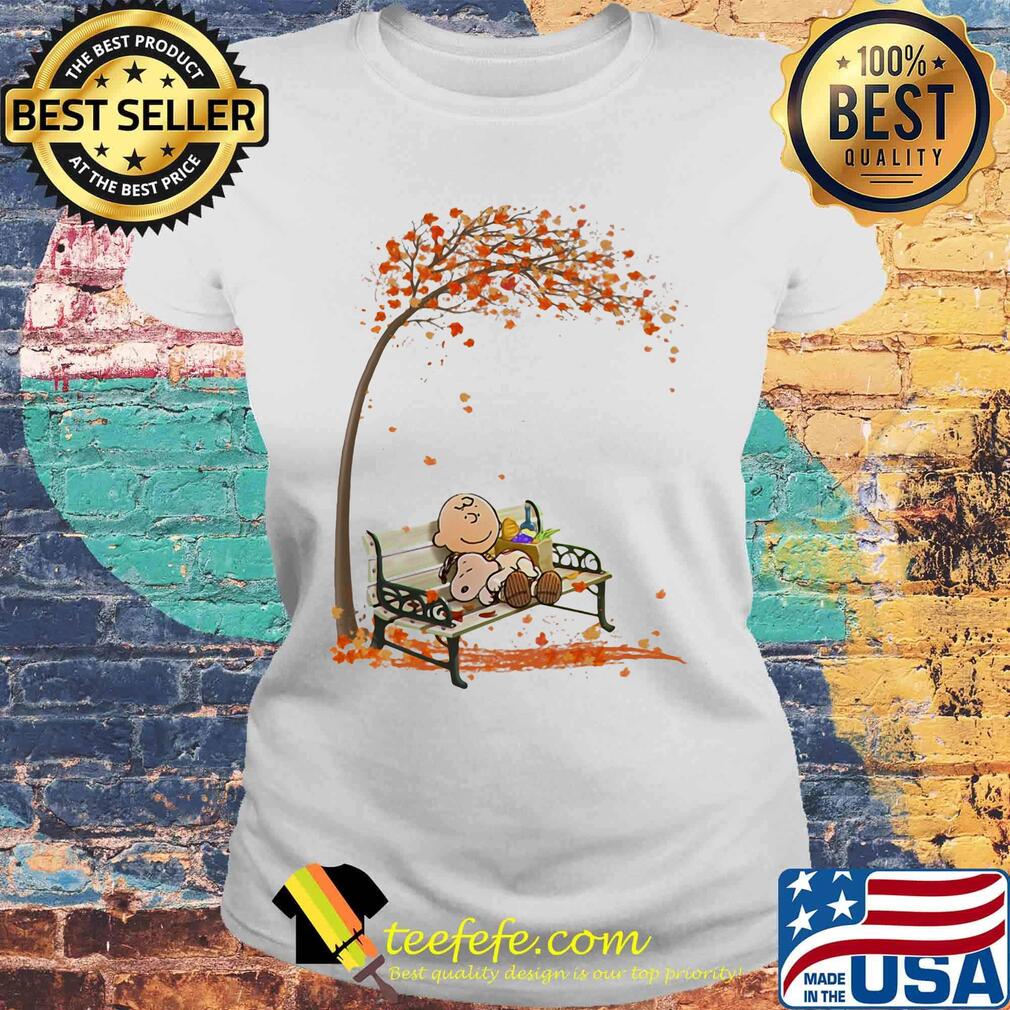 Charlie brown hug snoopy fall maple leaves s Laides tee Charlie brown hug snoopy fall maple leaves s Laides tee