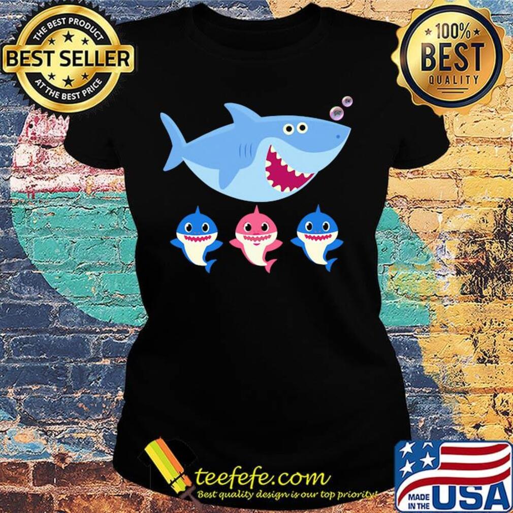 Daddy sharks happy father's day s Ladies tee Daddy sharks happy father's day s Ladies tee