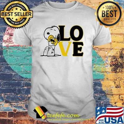 Snoopy hug heart love buffalo wild wings shirt