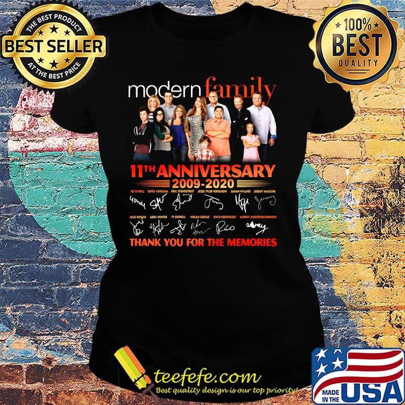 Modern family 11th anniversary 2009 2020 thank you for the memories signatures s Ladies tee Modern family 11th anniversary 2009 2020 thank you for the memories signatures s Ladies tee
