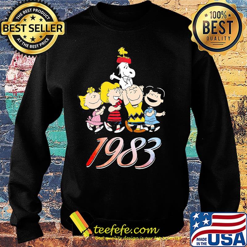 The peanuts cartoon characters 1983 s Sweater The peanuts cartoon characters 1983 s Sweater