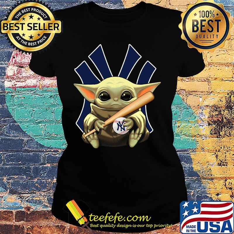 Baby yoda hug new york yankees baseball s Ladies tee Baby yoda hug new york yankees baseball s Ladies tee