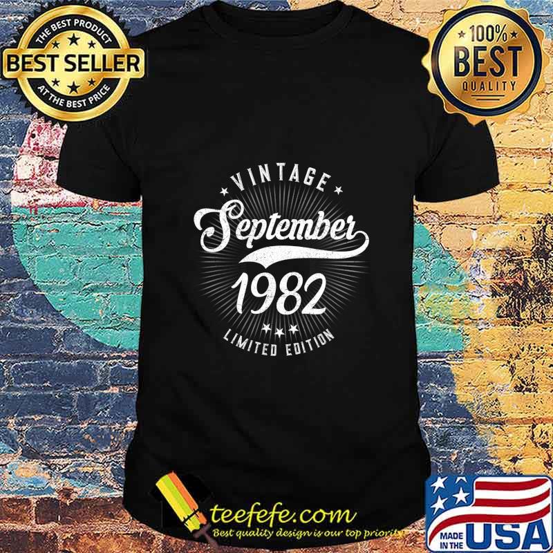 Born September 1982 Birthday Gift Made in 1982 38 Years Old T-Shirt