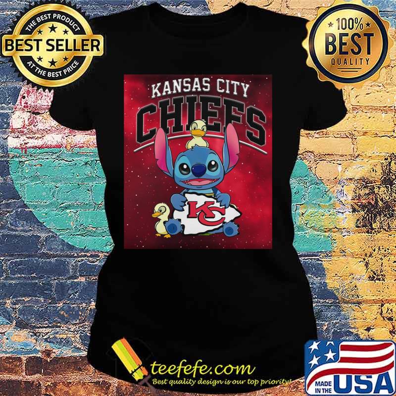 Disney stitch and ducks hug kansas city chiefs s Ladies tee Disney stitch and ducks hug kansas city chiefs s Ladies tee