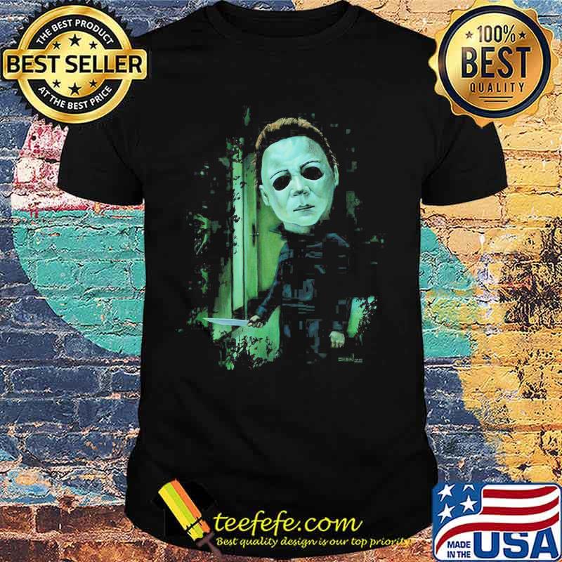 Halloween michael myers holding knife shirt