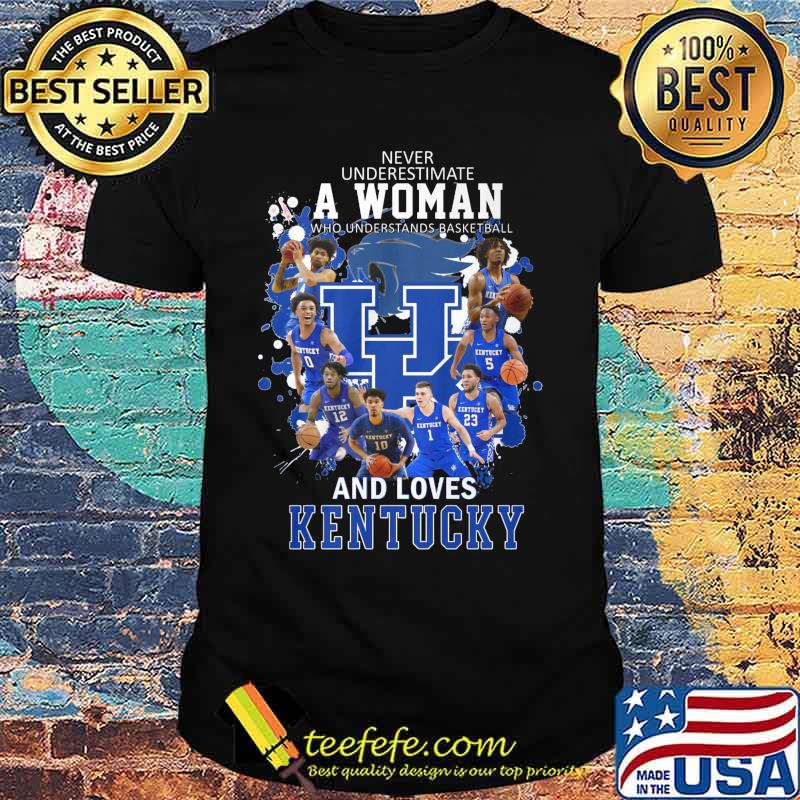 Never underestimate a woman who understands football and loves kentucky wildcats shirt