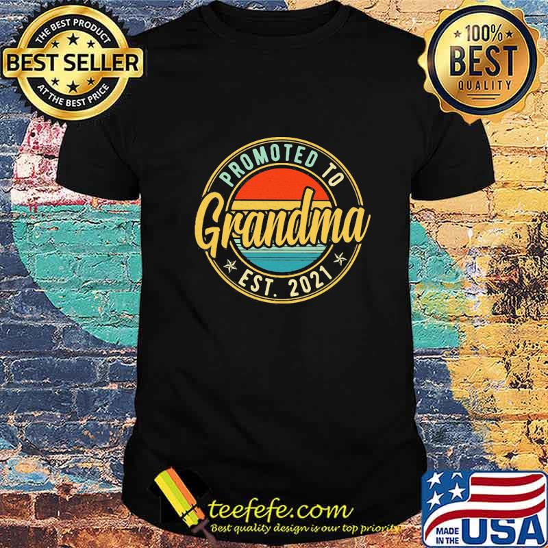 Promoted To Grandma Est 2021 Shirt
