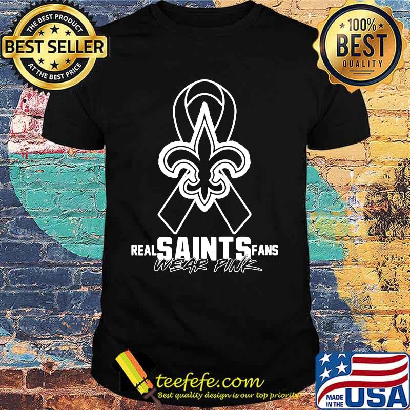Reat saints fans wear pink cancer awareness shirt