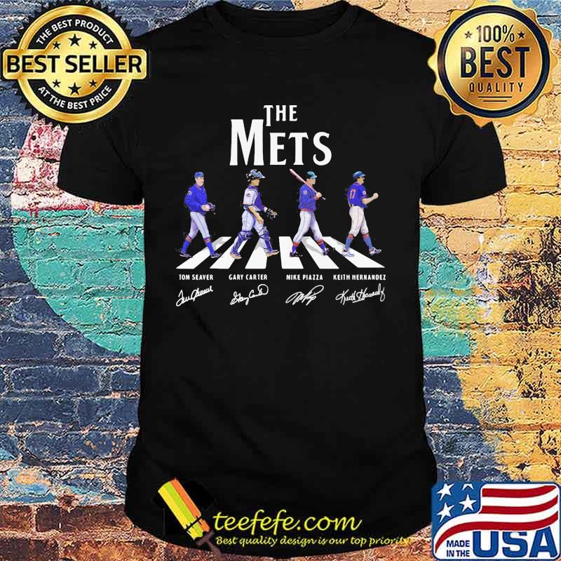 The new york mets crossing the line signatures shirt