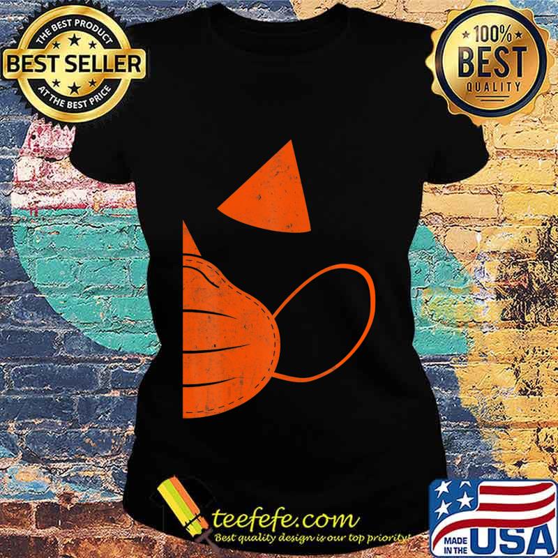 Couple Halloween Pumpkin wearing mask Costume Gift T-Shirt Ladies tee Couple Halloween Pumpkin wearing mask Costume Gift T-Shirt Ladies tee