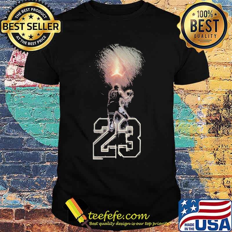 Michael jordan playing basketball 23 chicago bulls light shirt