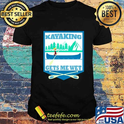Funny Kayaking Gets Me Wet Retro Vintage Kayak Fun Gift Idea T-Shirt