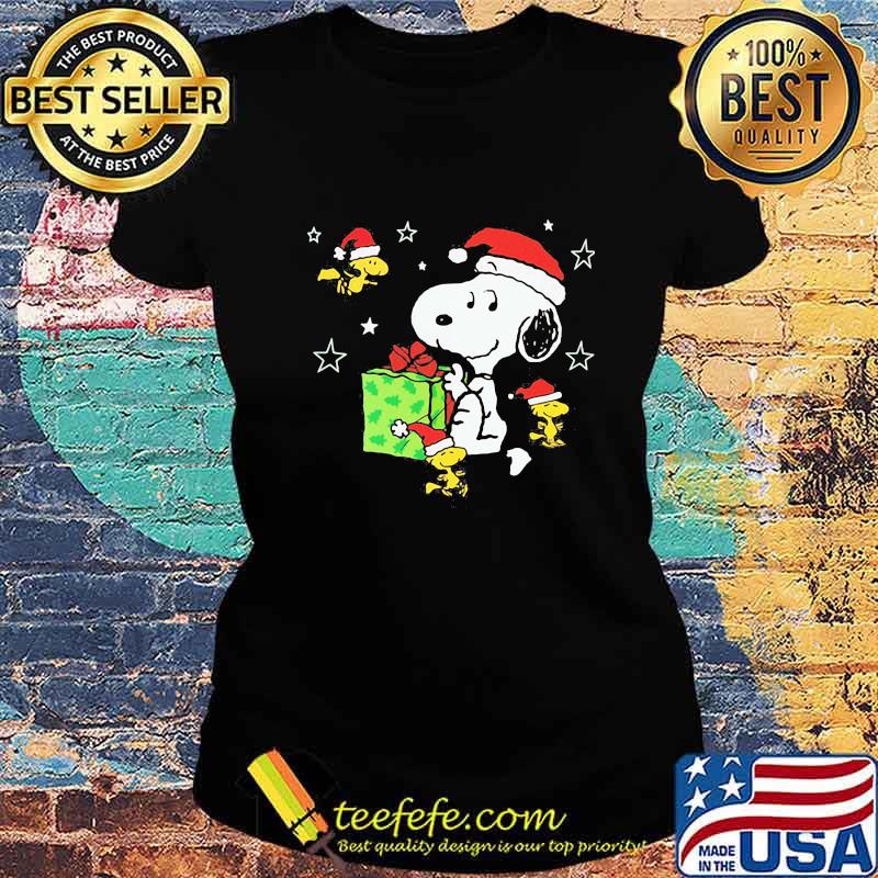 Snoopy and woodstock merry christmas stars s Ladies tee Snoopy and woodstock merry christmas stars s Ladies tee