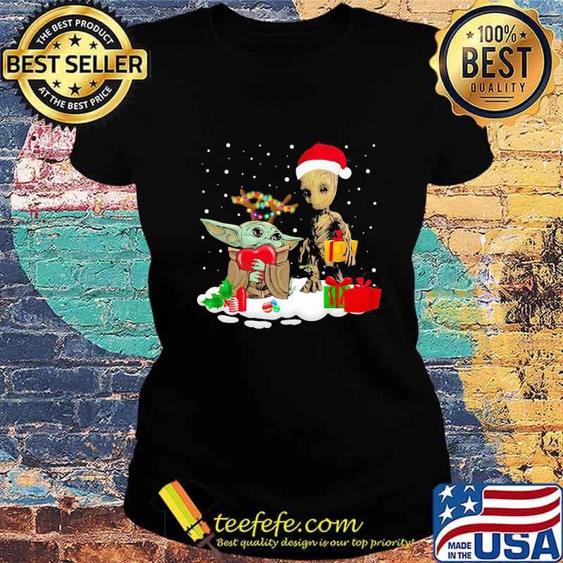 Merry christmas baby yoda hug heart and baby groot s Ladies tee Merry christmas baby yoda hug heart and baby groot s Ladies tee
