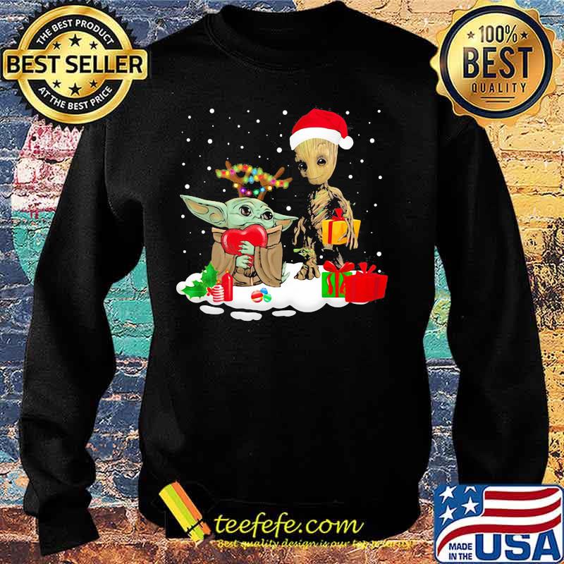 Merry christmas baby yoda hug heart and baby groot s Sweater Merry christmas baby yoda hug heart and baby groot s Sweater