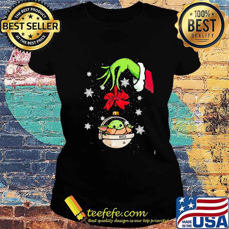 Merry christmas grinch holding baby yoda s Ladies tee Merry christmas grinch holding baby yoda s Ladies tee