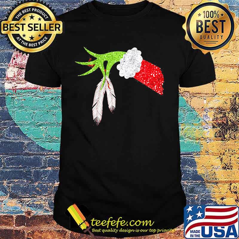 Merry christmas grinch holding native shirt Merry christmas grinch holding native shirt