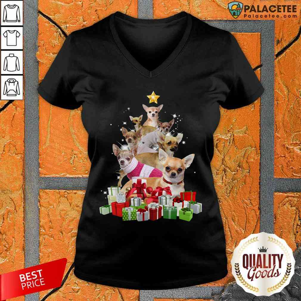 Nice Chihuahua Christmas Tree Shirt