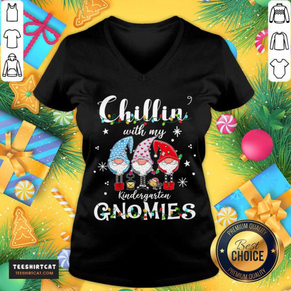 happy-christmas-santa-gnomies-apparel-chilling-with-kindergarten-santa-gnome-t-v-neck-600x600-1.jpg
