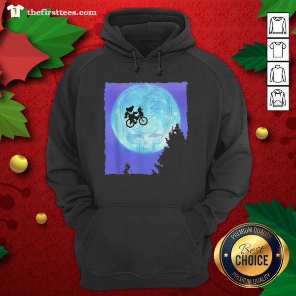 pretty-bear-cycling-the-moon-grateful-dead-hoodie-600x600-1.jpg