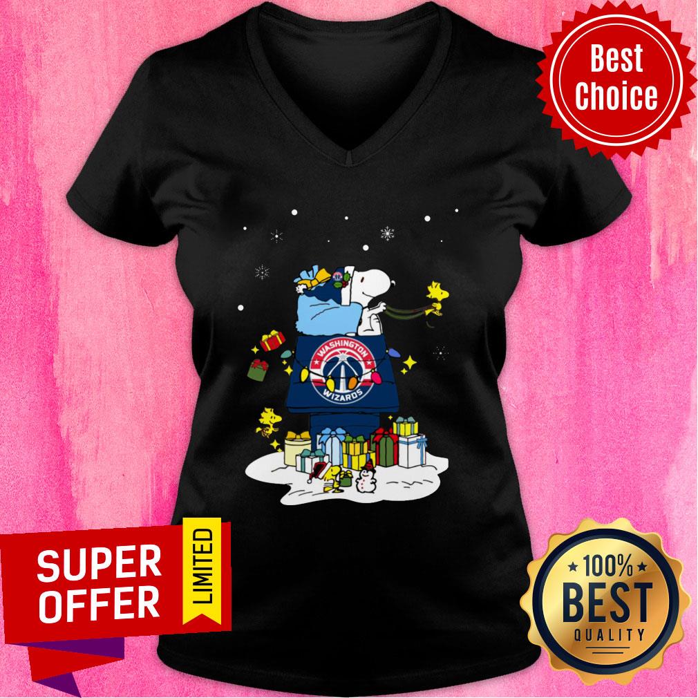 Funny Washington Wizards Santa Snoopy Wish You A Merry Christmas Shirt