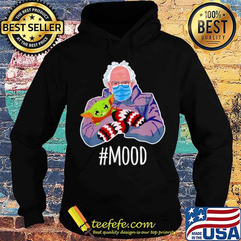 Bernie Sanders hug Baby Yoda mood s Hoodie Bernie Sanders hug Baby Yoda mood s Hoodie