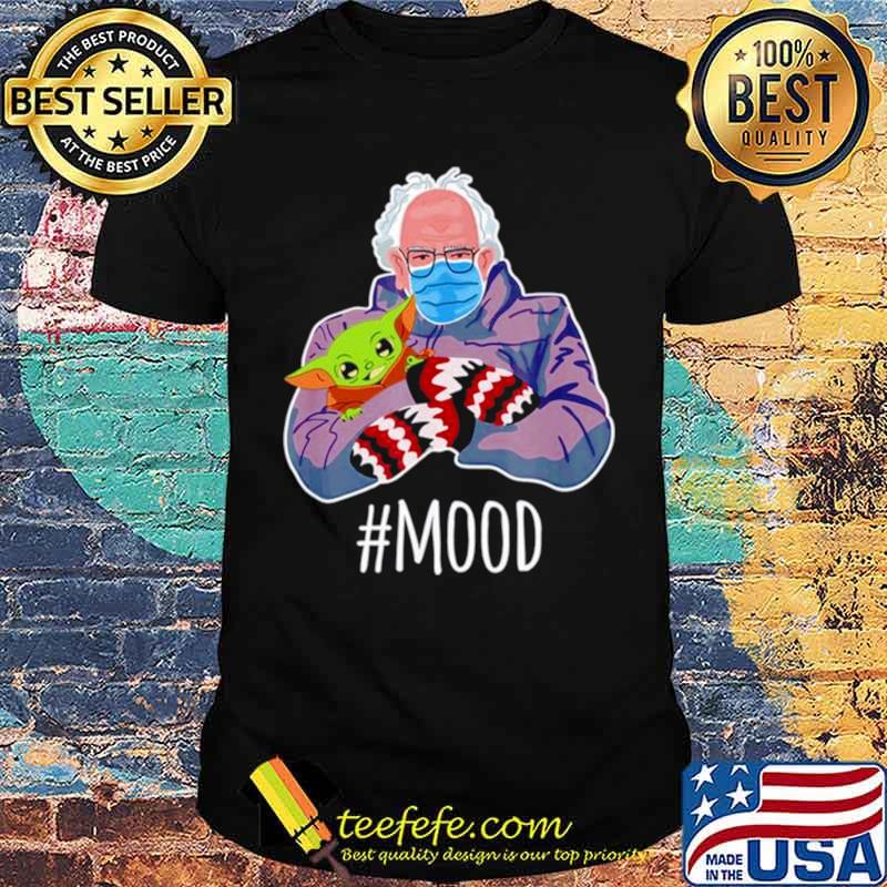 Bernie Sanders hug Baby Yoda mood shirt Bernie Sanders hug Baby Yoda mood shirt