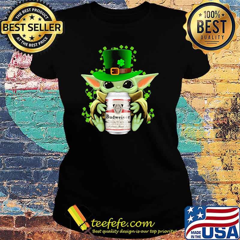 Baby Yoda Hug Budweiser Irish Patricks Day Shirt Ladies tee Baby Yoda Hug Budweiser Irish Patricks Day Shirt Ladies tee