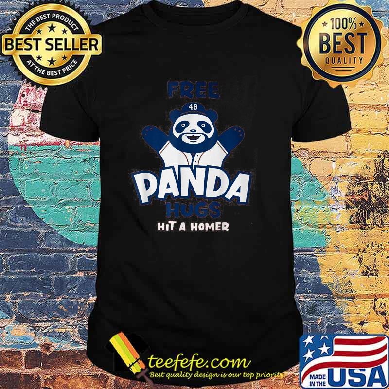 Free panda hugs braves hit a homer T-Shirt