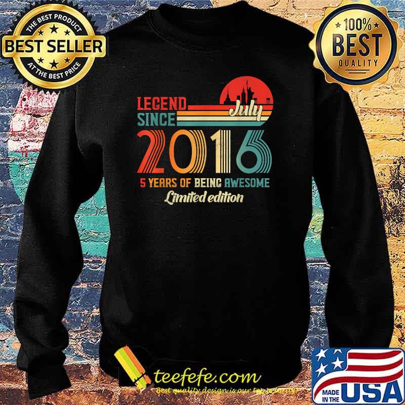 Legend Since July 2016 5 Years Of being awesome limited edition vintage sunset T-Shirt Sweater Legend Since July 2016 5 Years Of being awesome limited edition vintage sunset T-Shirt Sweater