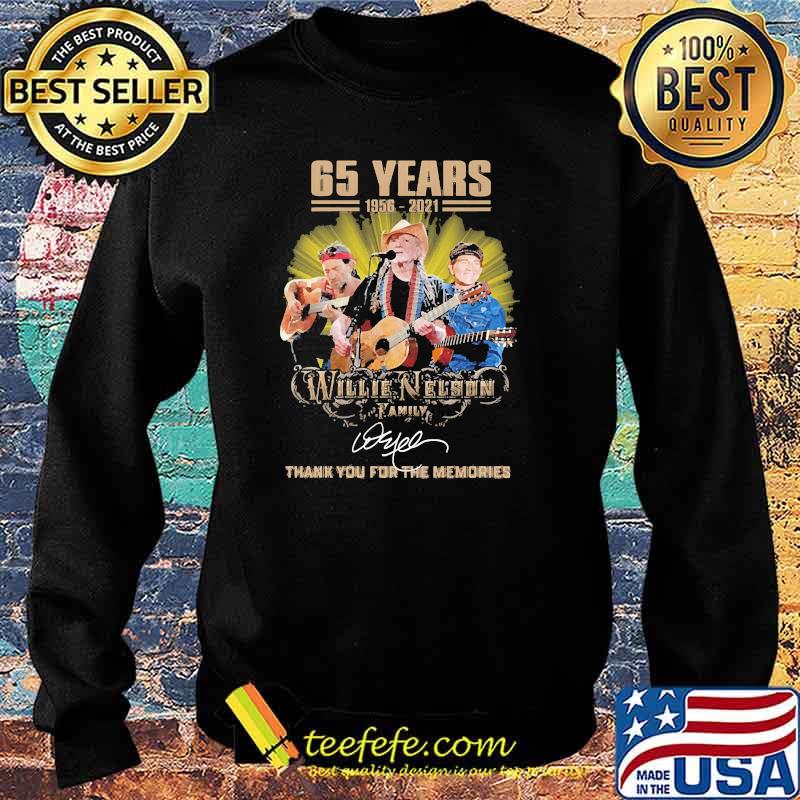 65 years 1956 2021 willie nelson family thank you for the memories signatures Sweater 65 years 1956 2021 willie nelson family thank you for the memories signatures Sweater