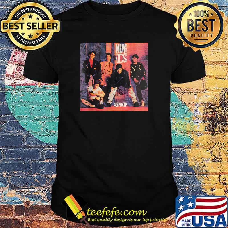 New Kids on the block step by step signatures Vintage T-Shirt New Kids on the block step by step signatures Vintage T-Shirt