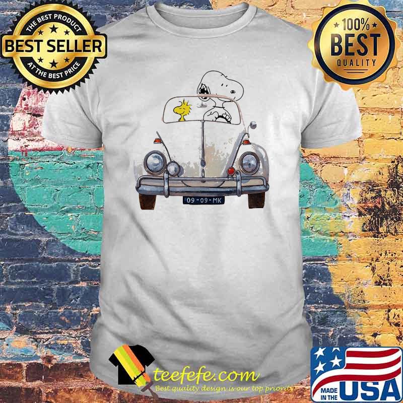 Snoopy driving car with woodstock shirt