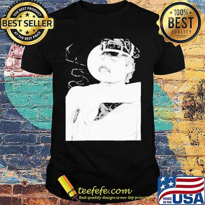 Freddie Mercury smoking shirt