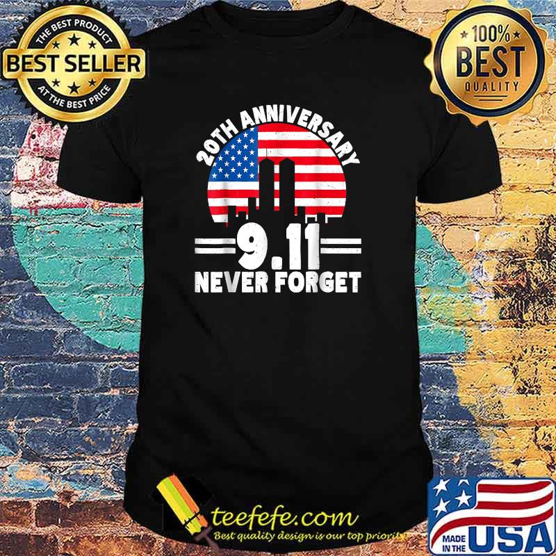 PATRIOT DAY We will never forget. 09.11.2001 American Flag T-Shirt
