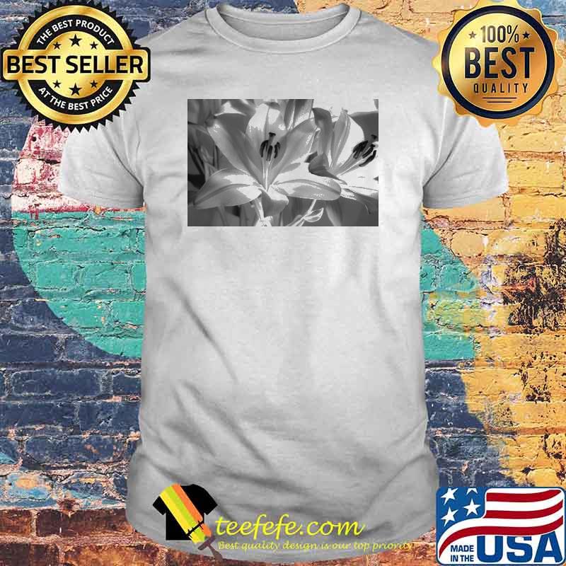 The Lily's Beauty photograph shirt