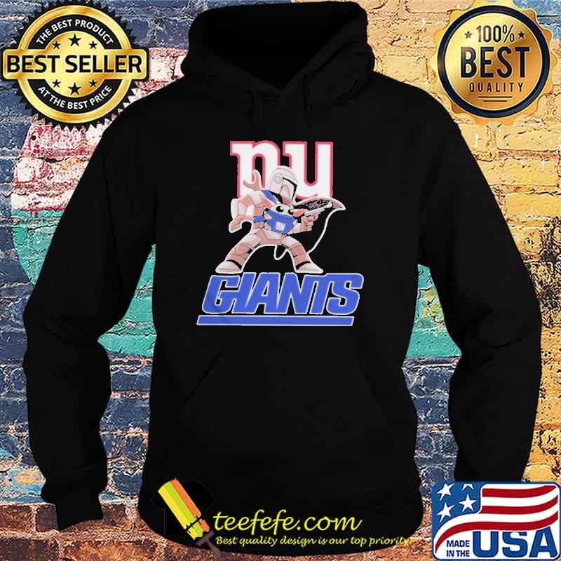 The Mandalorian hug Baby Yoda New York Giants s Hoodie The Mandalorian hug Baby Yoda New York Giants s Hoodie
