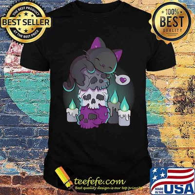 Asexual Pride Cute Black Cat on Skulls Kawaii Goth Aesthetic T-Shirt