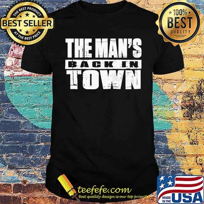 Becky Lynch The Man's Back in Town Pullover Shirt