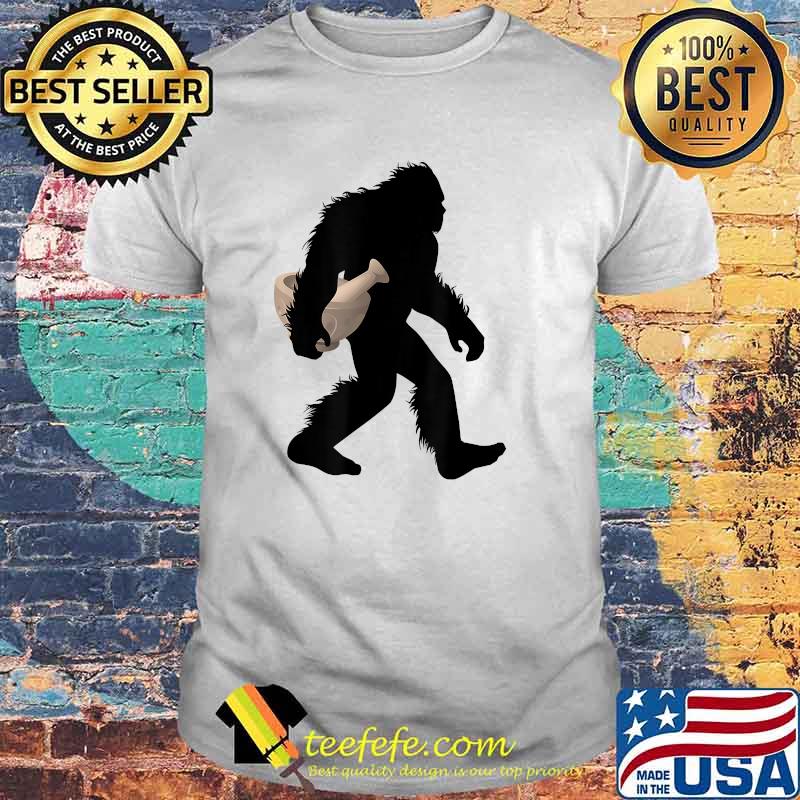 Bigfoot Wildcrafting Cryptid Foraging Sasquatch T-Shirt Bigfoot Wildcrafting Cryptid Foraging Sasquatch T-Shirt