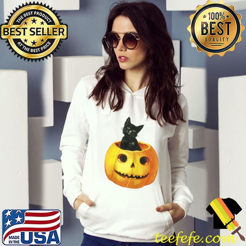 Black Halloween Cat in Jack-o'-lantern Vintage T-Shirt Black Halloween Cat in Jack-o'-lantern Vintage T-Shirt