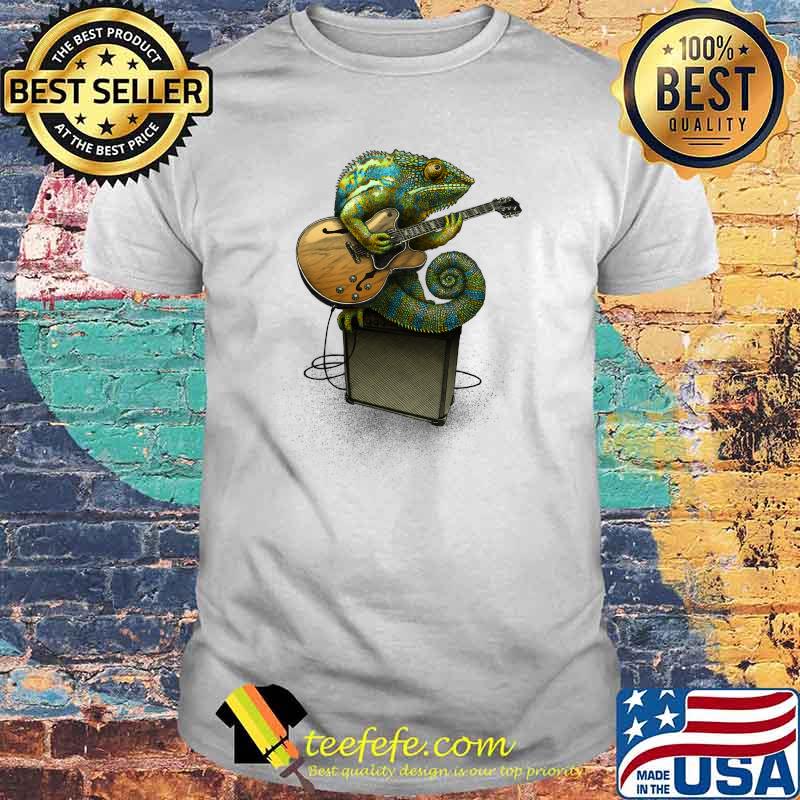 Chameleon Plays the Blues... plus a few other colors Essential T-Shirt