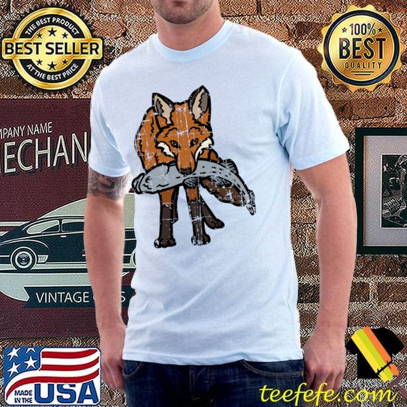 Coyote With Fish In Mouth Cool Coyote Lover Vintage T-Shirt
